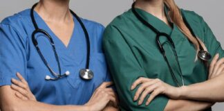 കുവൈറ്റ് ബാങ്കിൽ നിന്ന് 700 കോടിയോളം ലോൺ എടുത്ത് മുങ്ങിയ മലയാളികളെ അന്വേഷിച്ച് അധികൃതര് കേരളത്തിൽ; എഴുന്നൂറോളം നഴ്സുമാർ അടക്കം തട്ടിപ്പ് നടത്തിയതായി കണ്ടെത്തി