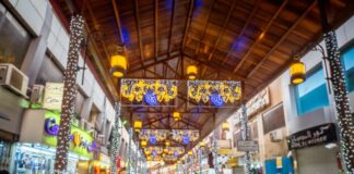 ഗൾഫ് കപ്പിനായി എത്തിയവരുടെ ഇഷ്ട കേന്ദ്രങ്ങളിൽ ഒന്നായി മാറി മുബാറക്കിയ മാർക്കറ്റ്