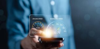 മൊബൈൽ ഇന്റർനെറ്റിന് ഏറ്റവും വേഗതയുള്ളത് ഈ ഗൾഫ് രാജ്യത്ത്; ആദ്യ പത്തിൽ പോലും ഇല്ലാതെ ഇന്ത്യ