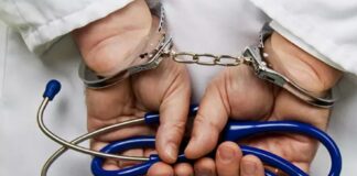 15 വർഷത്തിലേറെയായി വിദേശത്ത്; മുഴുവൻ ശമ്പളവും കൈപ്പറ്റിയ ഡോക്ടർക്ക് തടവ് ശിക്ഷ